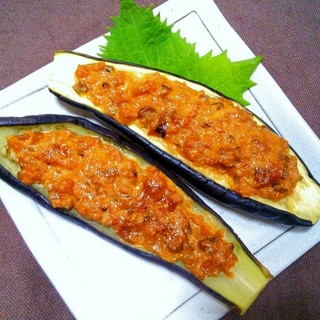 めちゃ簡単肉味噌アレンジ♪ナスのマヨ肉味噌焼き♡